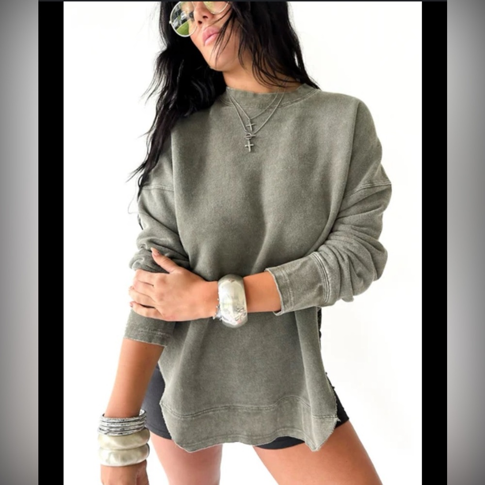 Easel oversized long sleeve heather grey asymmetrical soft jersey scoop tee S